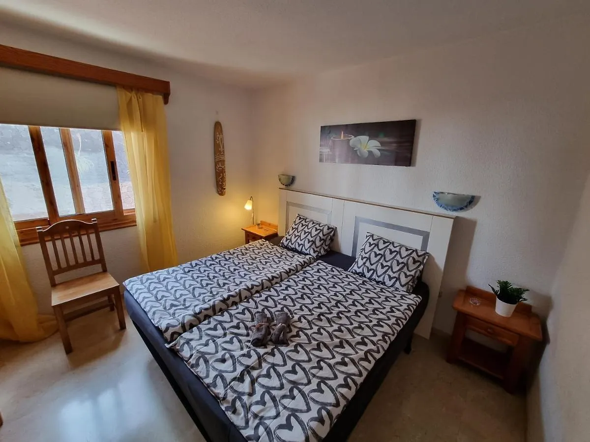 Casa Playa Del Duque 2 In 1St Sea Line Directly At The Beach, Heated Pool, Wifi Apartment Costa Adeje  Spain
